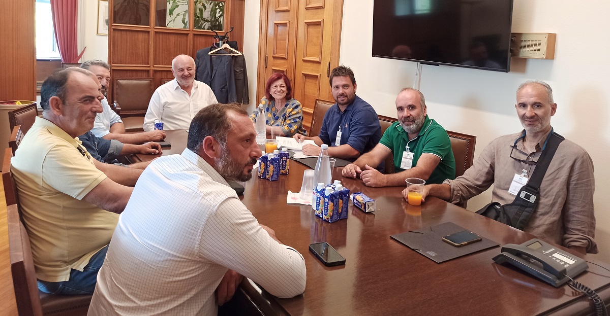 ΚΚΕ: Να σταματήσουν τώρα όλα τα αγροτοδικεία