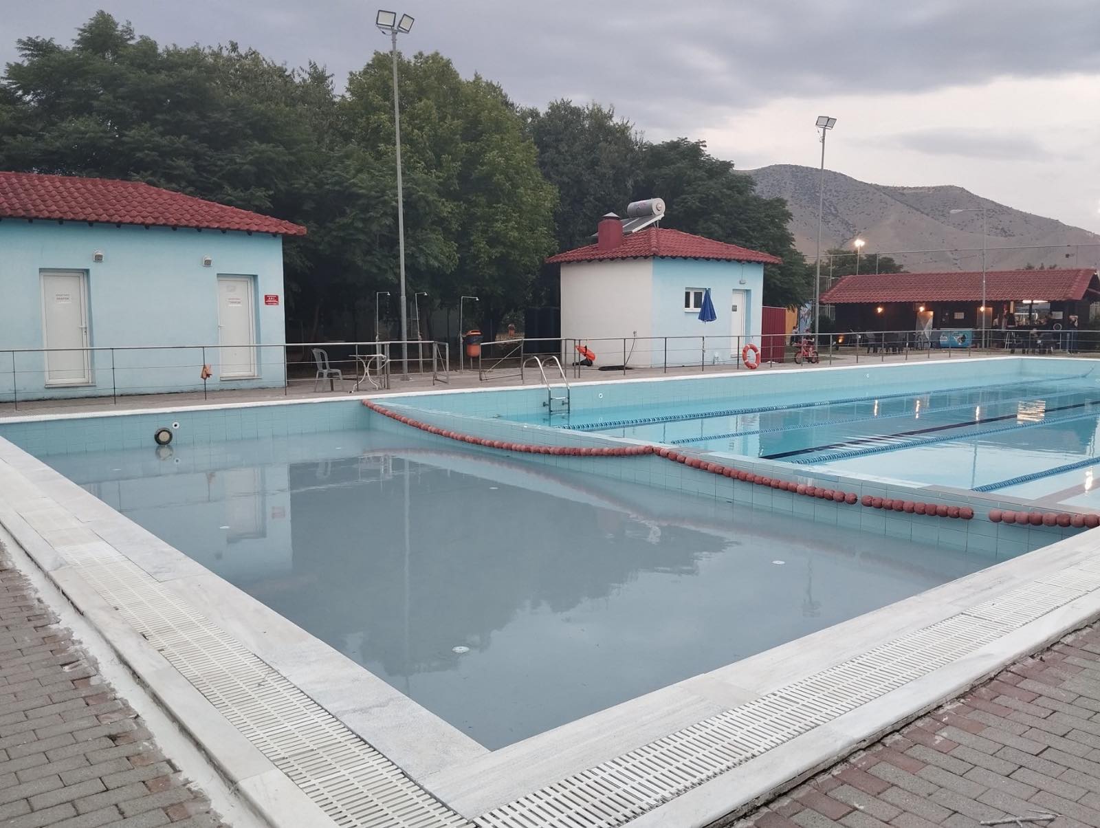 Επαναλειτουργεί από σήμερα η πισίνα του Πολυδύναμου Αθλητικού Κέντρου Τυρνάβου