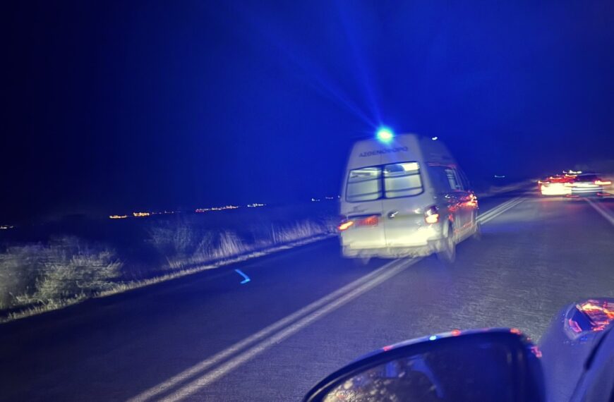 Δύο τραυματίες σε καραμπόλα οχημάτων στον κόμβο της Γυρτώνης