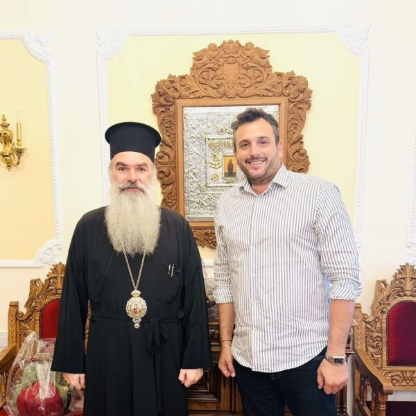 Συνάντηση του Δημάρχου Τυρνάβου με τον Μητροπολίτη Ελασσόνας Χαρίτωνα
