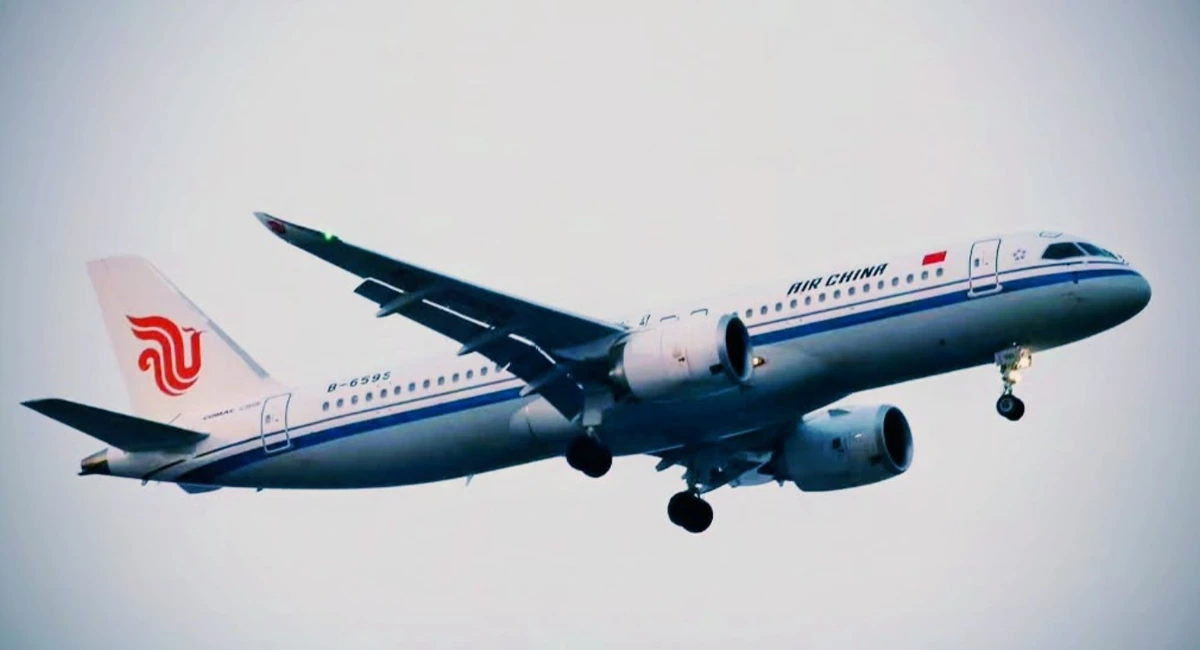 Η Κίνα προκαλεί Airbus και Boeing: Το C919 πραγματοποιεί σήμερα την πρώτη του τακτική διεθνή εμπορική πτήση