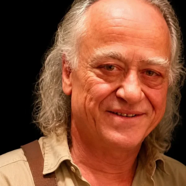 Πέθανε ο σπουδαίος ηθοποιός Νίκος Καλογερόπουλος σε ηλικία 74 ετών
