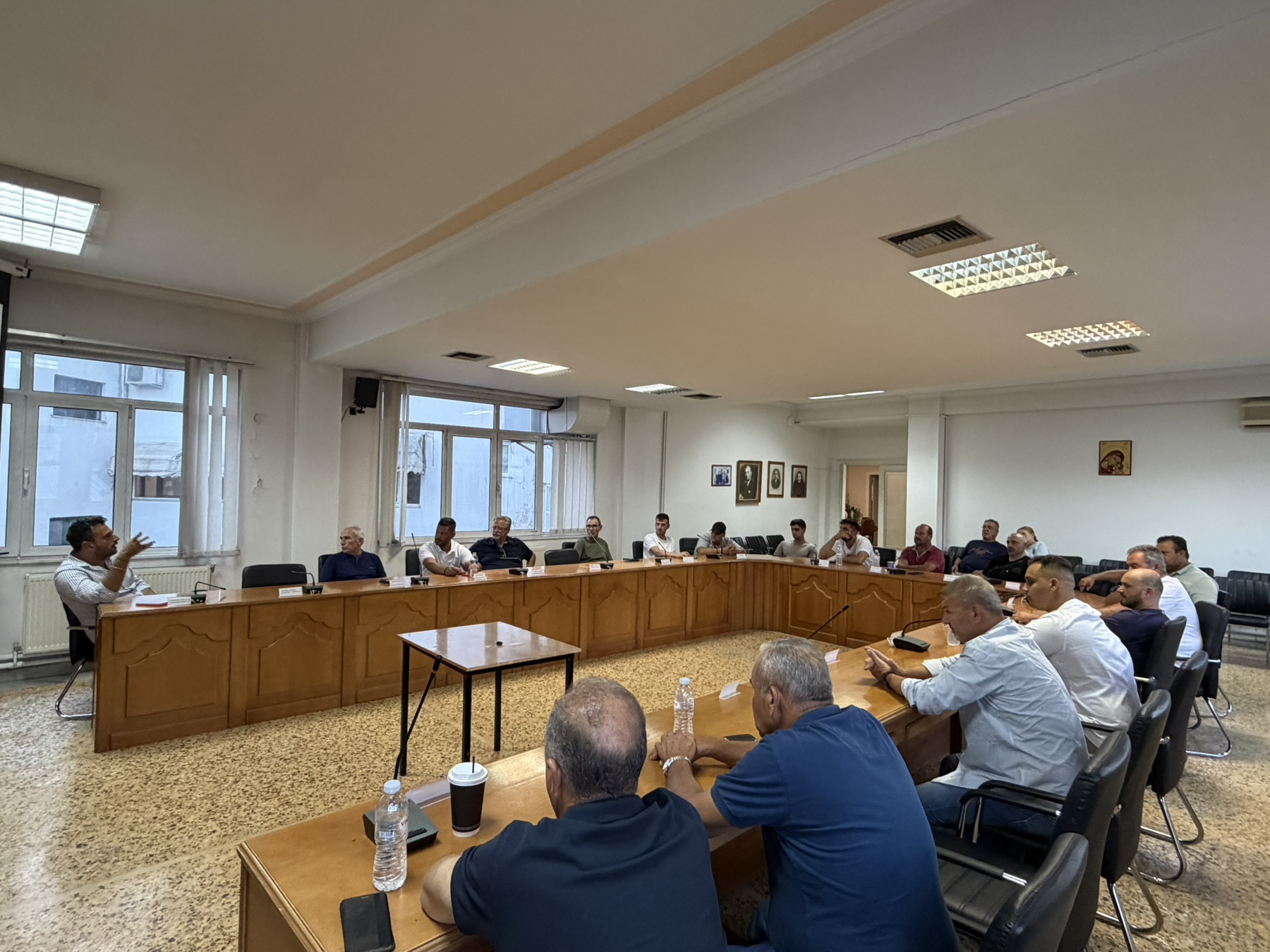 Αντιμέτωποι με υψηλά πρόστιμα και συκοφάντηση οι αμβυκούχοι