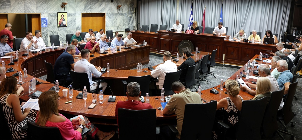 Δήμος Λαρισαίων: Προχωρά η νέα σύμβαση για το πράσινο της Λάρισας – Τι προβλέπει η απόφαση του Δημοτικού Συμβουλίου