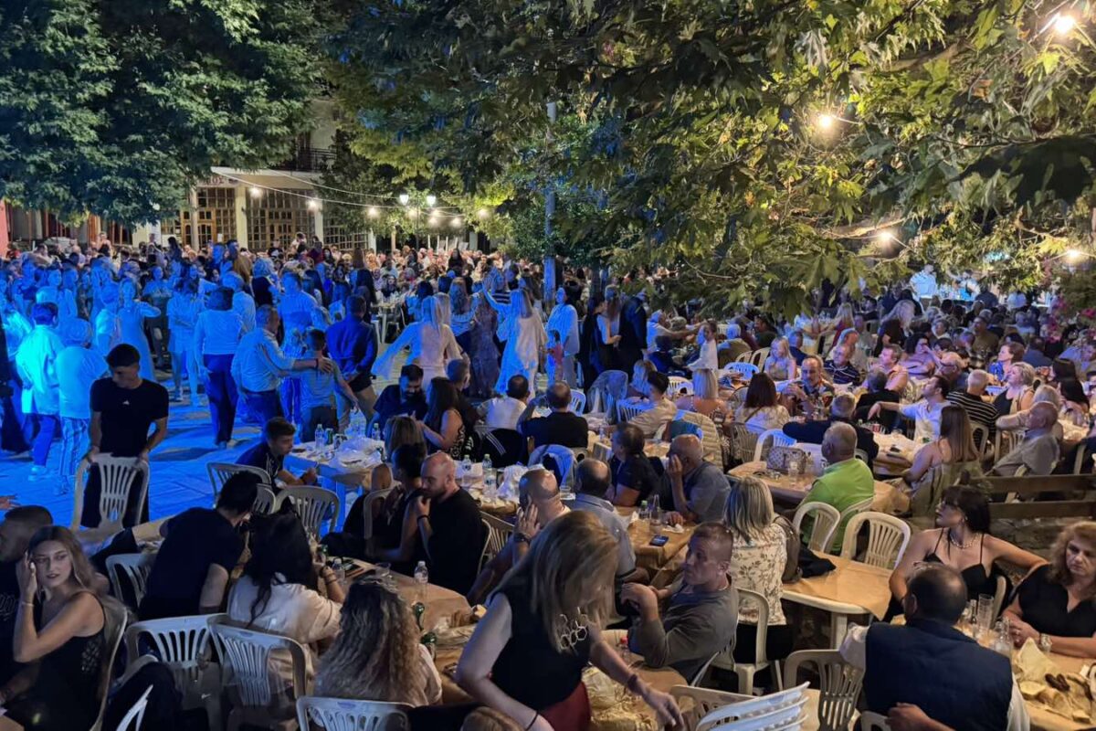 Φωτορεπορτάζ από το μεγάλο υπαίθριο γλέντι στην Καλλιπεύκη