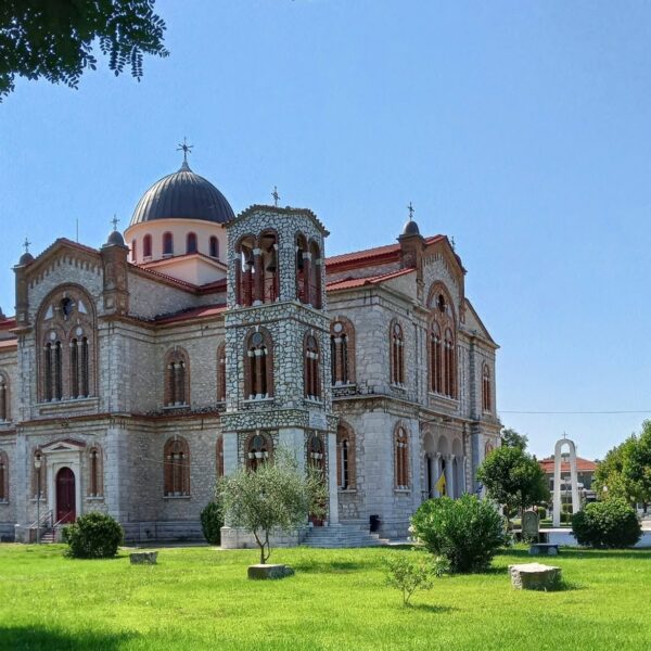 Ο Αμπελώνας τιμά την προστάτιδά του