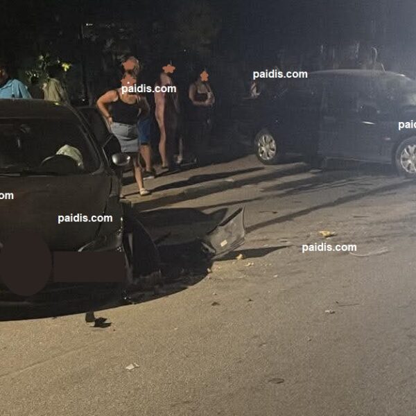 Σύγκρουση 2 αυτοκινήτων στον Τύρναβο