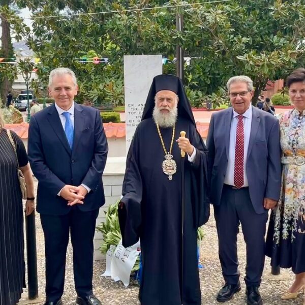 Μ. Χαρακόπουλος: Η Παναγία σκέπει ως προστάτιδα δύναμη στις δοκιμασίες μας