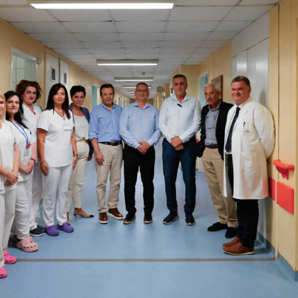 «Υγειονομική ομπρέλα» για τους ογκολογικούς ασθενείς δημιουργεί η Περιφέρεια Θεσσαλίας