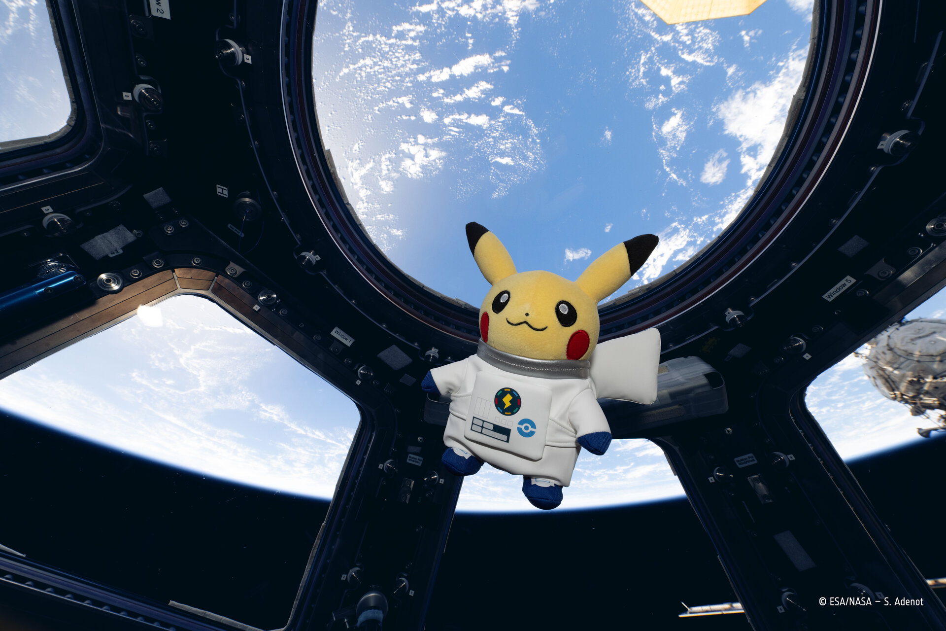 Ένα Pikachu ταξίδεψε στο Διάστημα – Έμεινε 67 ημέρες στον Διεθνή Διαστημικό Σταθμό και έκανε 1.040 γύρους της Γης