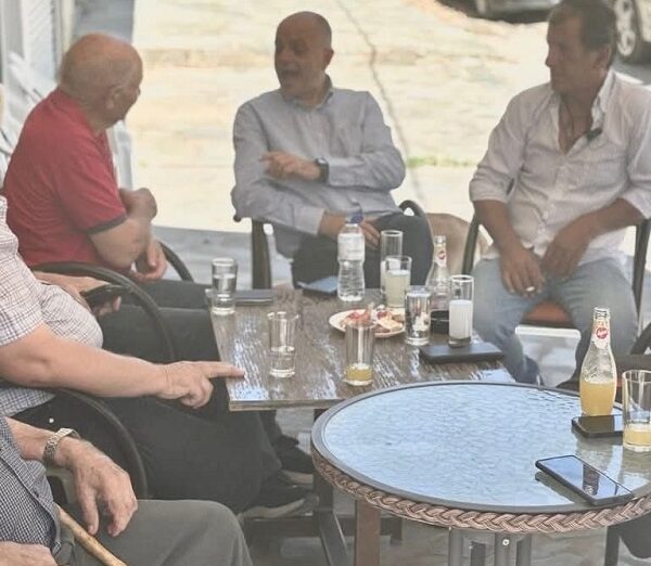 «Από το καφενείο, στον σχεδιασμό»-Ο Χρ. Καπετάνος στη Δολίχη Ελασσόνας για τα «Βιώσιμα Χωριά» και το μέλλον της υπαίθρου