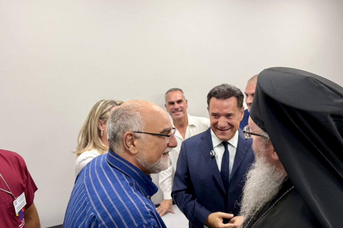 Συνάντηση δύο φίλων στον Τύρναβο…