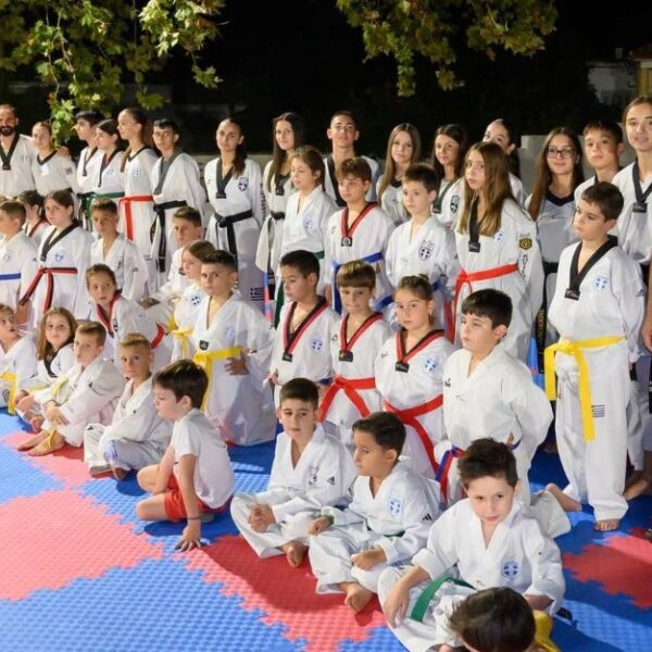 Δυναμική παρουσία του Α.Ο. Ταεκβοντό «ΕΥ ΖΗΝ» Αμπελώνα στη Γιορτή Κρασιού 2026