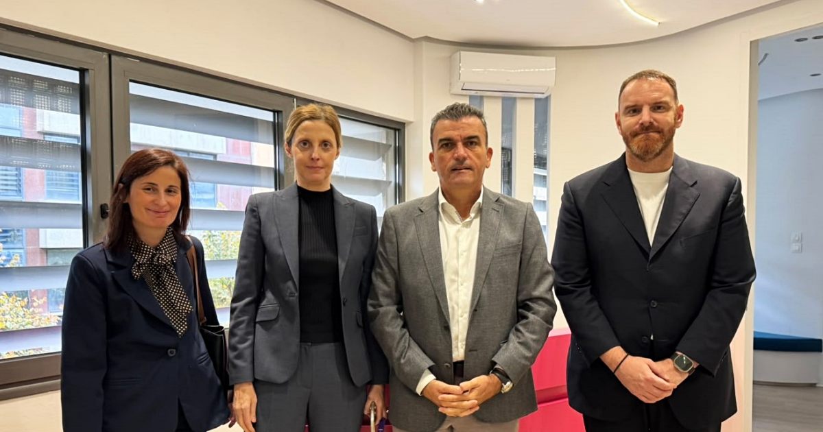 Στήριξη της ΔΕΥΑΛ στη δομή προστασίας ανηλίκων της Λάρισας