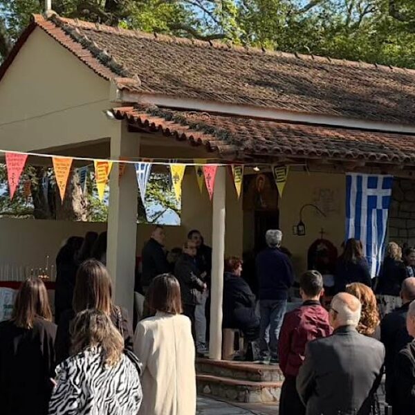 Πανηγυρίζει το εξωκλήσι του Αγίου Θωμά στον Αμπελώνα