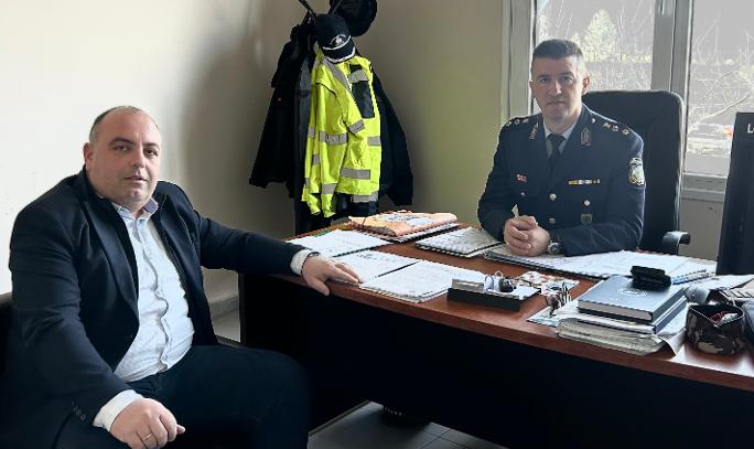 Ενίσχυση της αστυνόμευσης και ασφάλεια των δημοτών στη συνάντηση Λ. Ζάρρα – διοικητή Α.Τ. Τεμπών