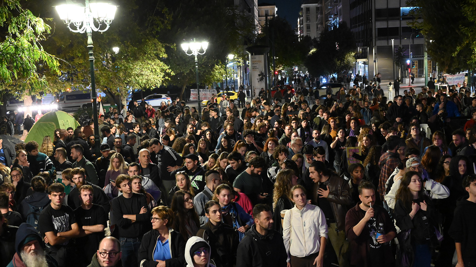 Συσπείρωση Πανεπιστημιακών: Συμβαίνουν καὶ εἰς Παρισίους, συμβαίνουν καὶ εἰς τὰ καθ’ ἡμᾶς