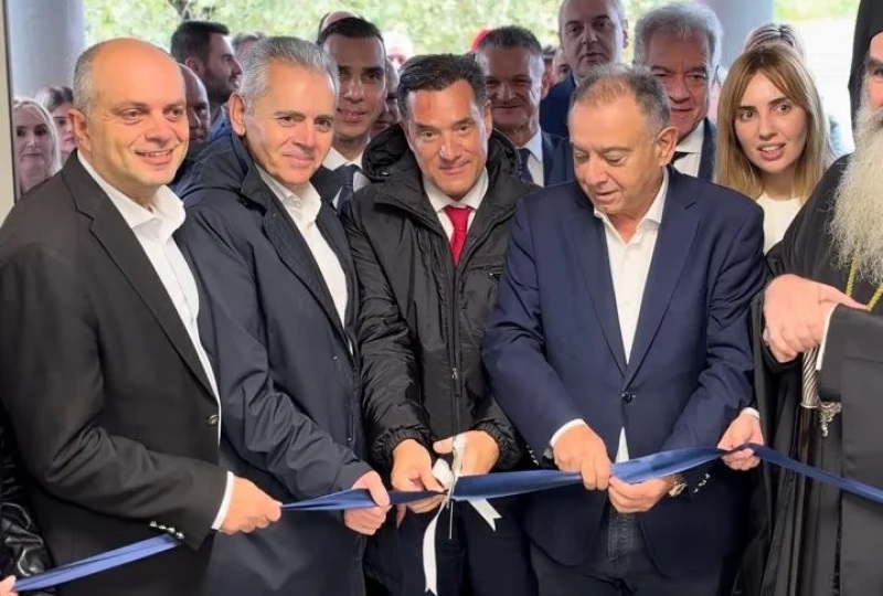 Εγκαίνια του Κέντρου Υγείας Ελασσόνας από τον υπουργό Άδωνι Γεωργιάδη