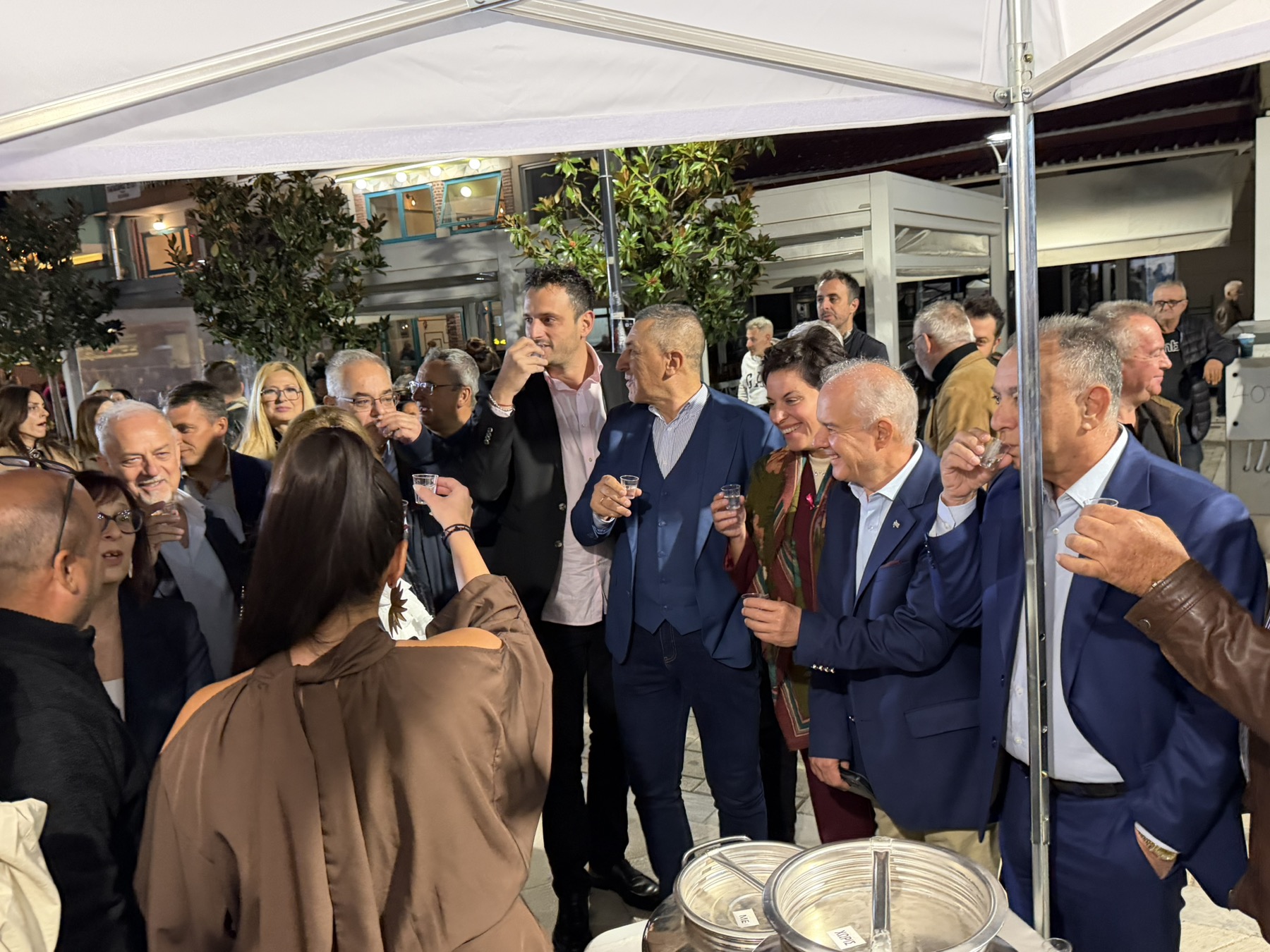 Ο Τύρναβος τιμά και αναδεικνύει το τσίπουρο, το εμβληματικό του προϊόν